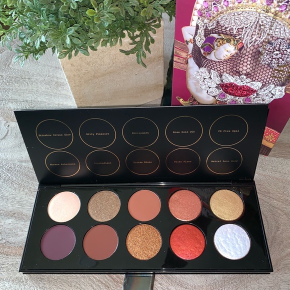 Pat McGrath Other - The Met X Pat McGRATH Mothership V Eyeshadows